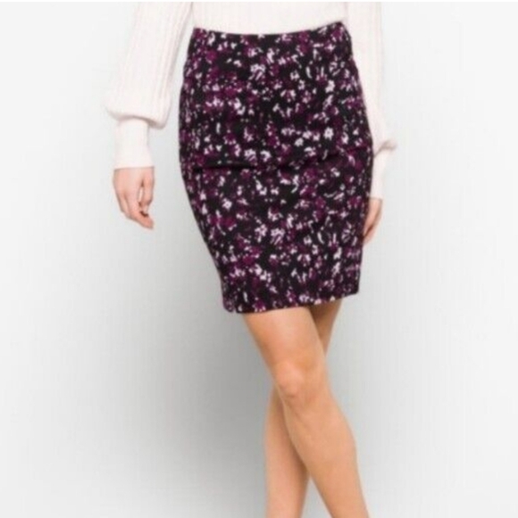 Lysse Dresses & Skirts - LYSSE lined stretch black and purple midi skirt, like new condition, size M